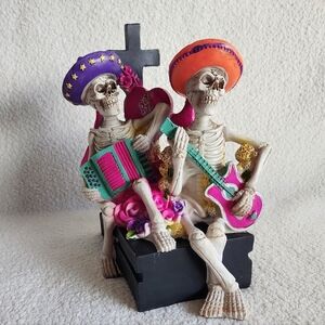 New SPOOKY VILLAGE day of the dead Mariachi Scull couple Halloween decor, 8.5 in